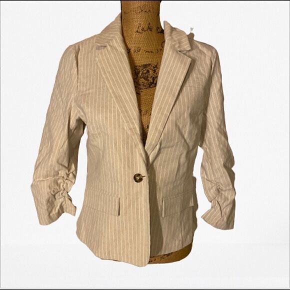NWT 89th madison medium tan blazer - Picture 1 of 3